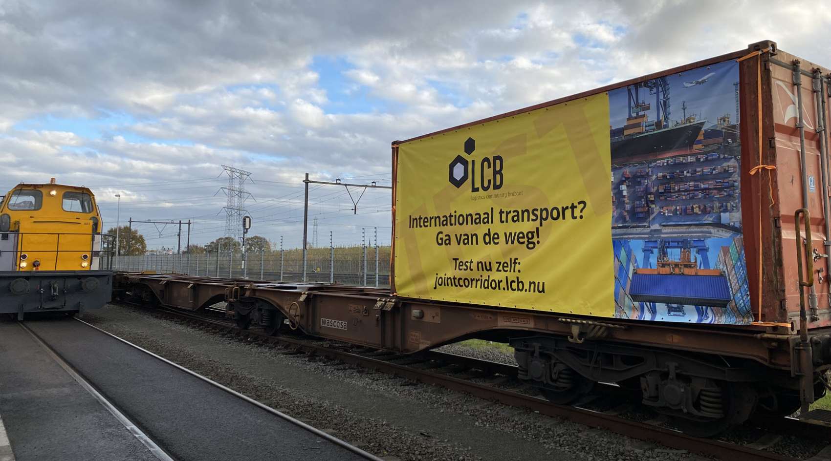 foto breed - wordt afgesneden aan de onderkant - ev. zelf uitsnede maken 1700 x 1225